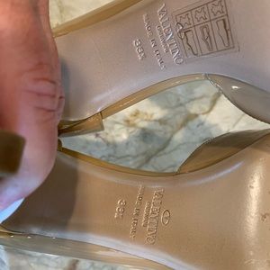 Valentino Other - Valentino Garavani nude bow pumps Valentino Other - Valentino Garavani nude bow pumps
